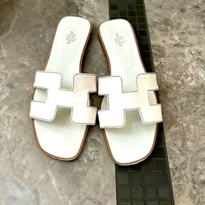 Hermes opal Sandals size 40 good condition